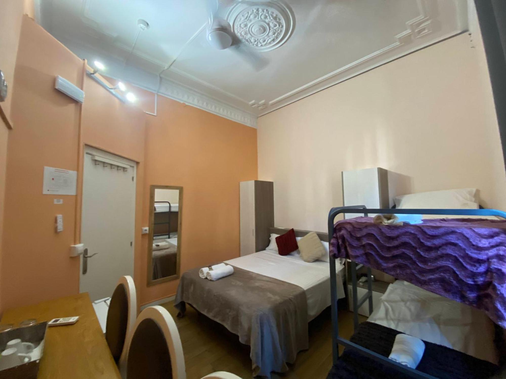 Sant Antoni Hostal, Sustainable Tourism バルセロナ エクステリア 写真